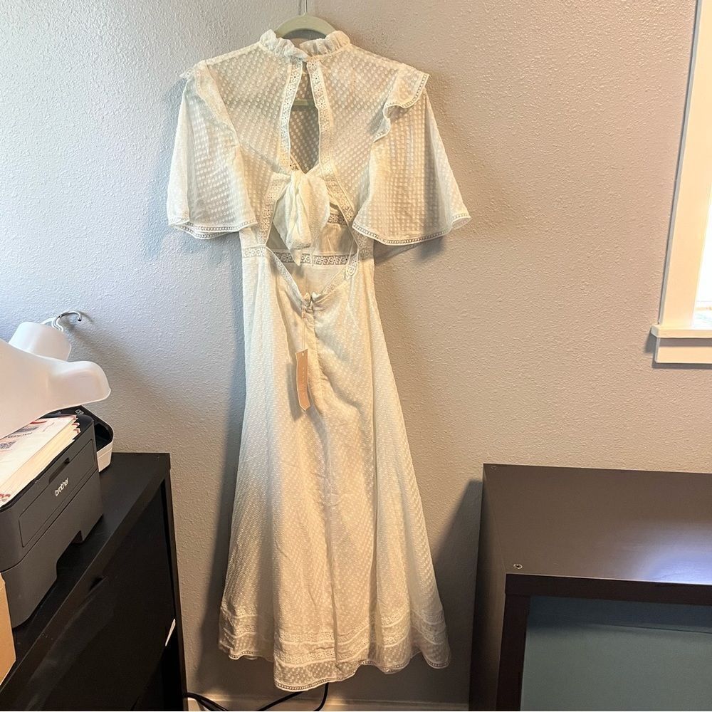 Keepsake Way Back Dress White - Picture 9 of 12